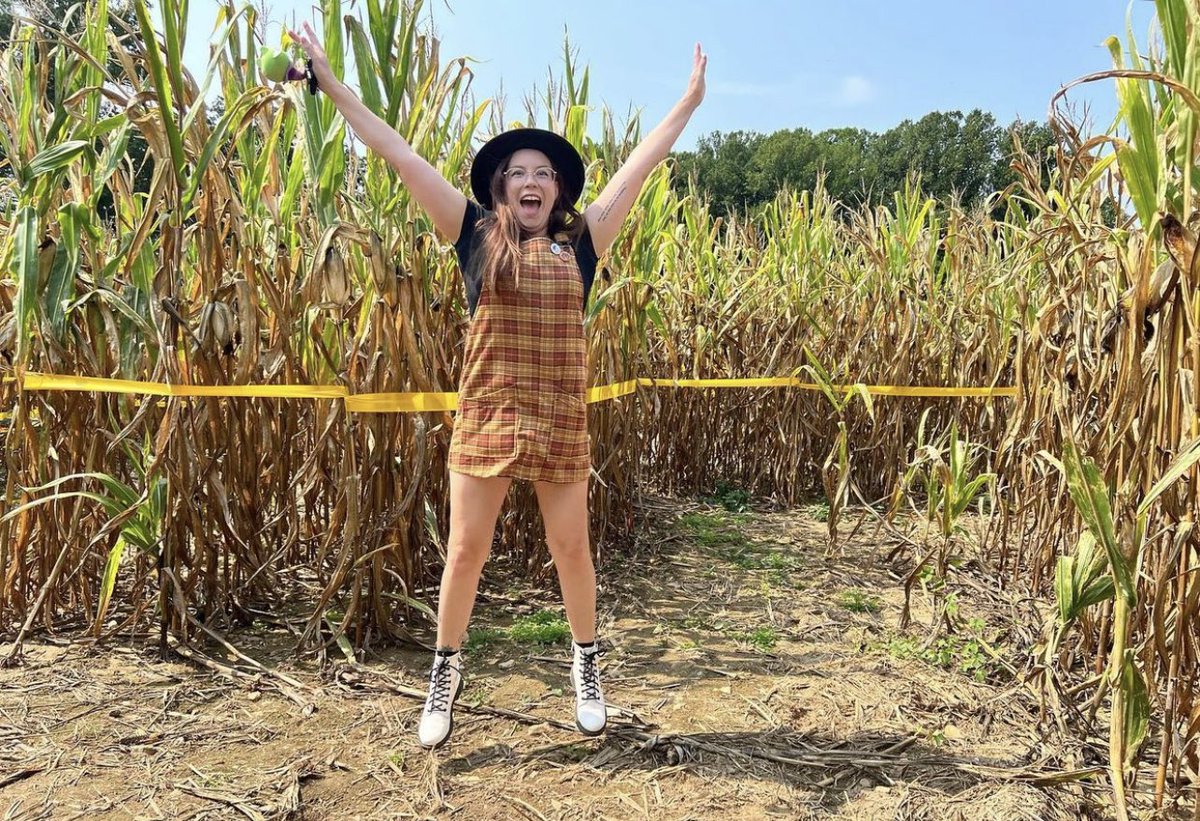 MilburnOrchards's tweet photo. Fall fun all weekend long! Pumpkins, apples, donuts, &amp; more 😍 Fall Festival &amp; U-Pick Apples info: https://t.co/WAWl6FOk1k https://t.co/I2bMCUZ8hx