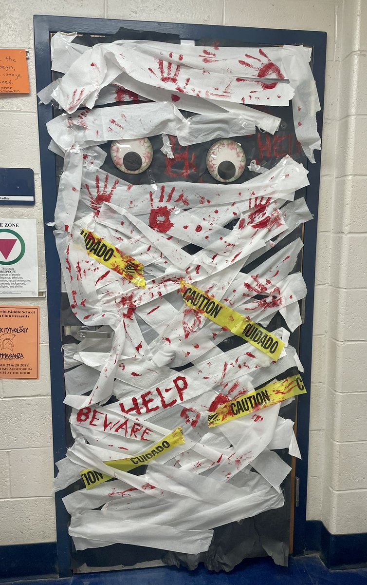 Mrs. Radka tweet media