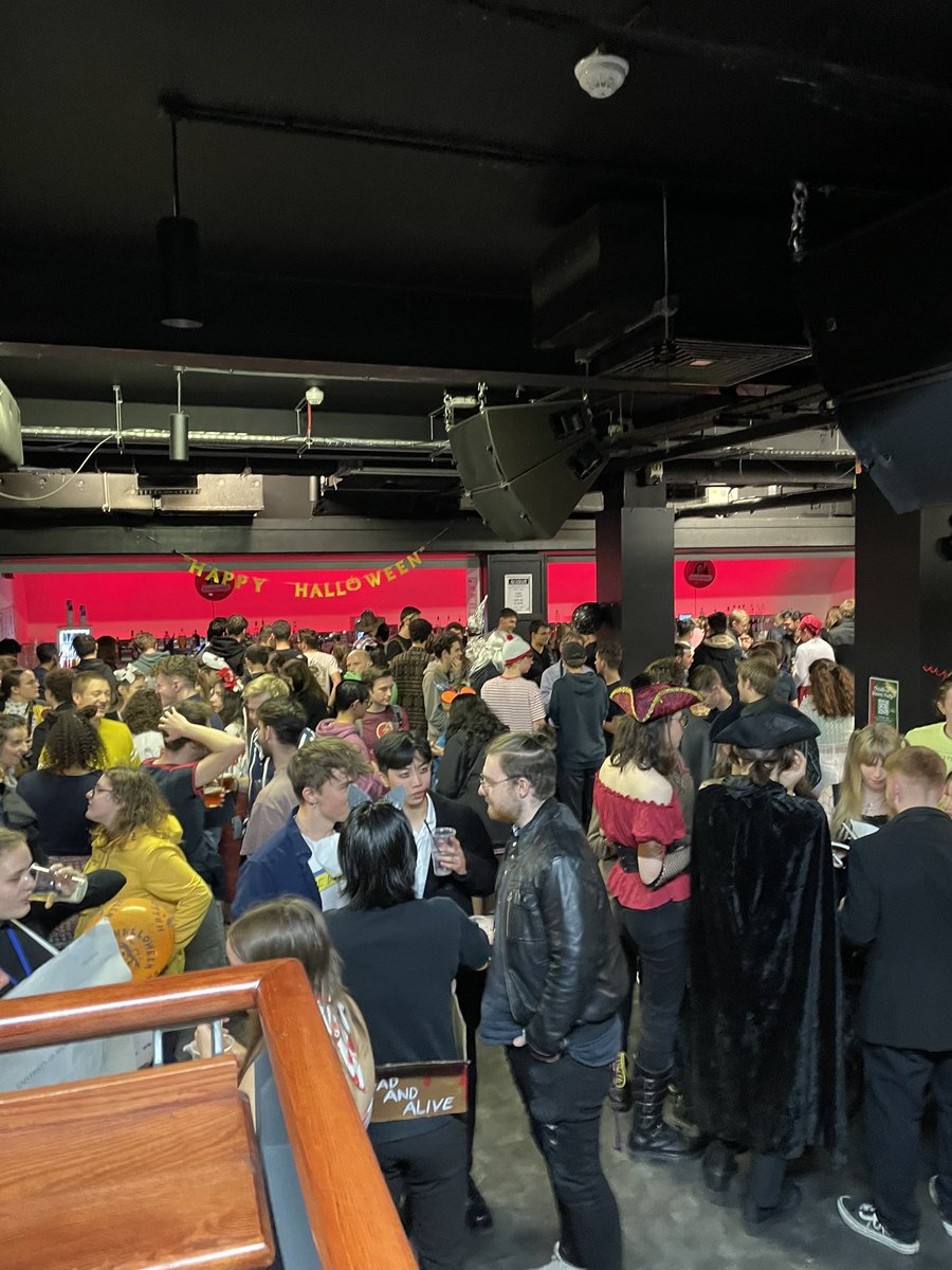 PhysSoc Manchester! tweet media