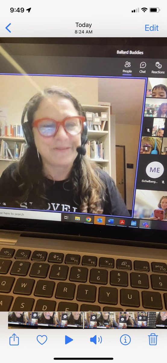 MollyMeck's tweet image. We did it! My 1st graders connected with their high school buddies for the 1st time today. 👏👏@BeaverReaders shared @areynoldsbooks Creepy Carrots.😳🥕Using technology to build connection and community opens up doors for all our students. #SPSConnects #EdTech