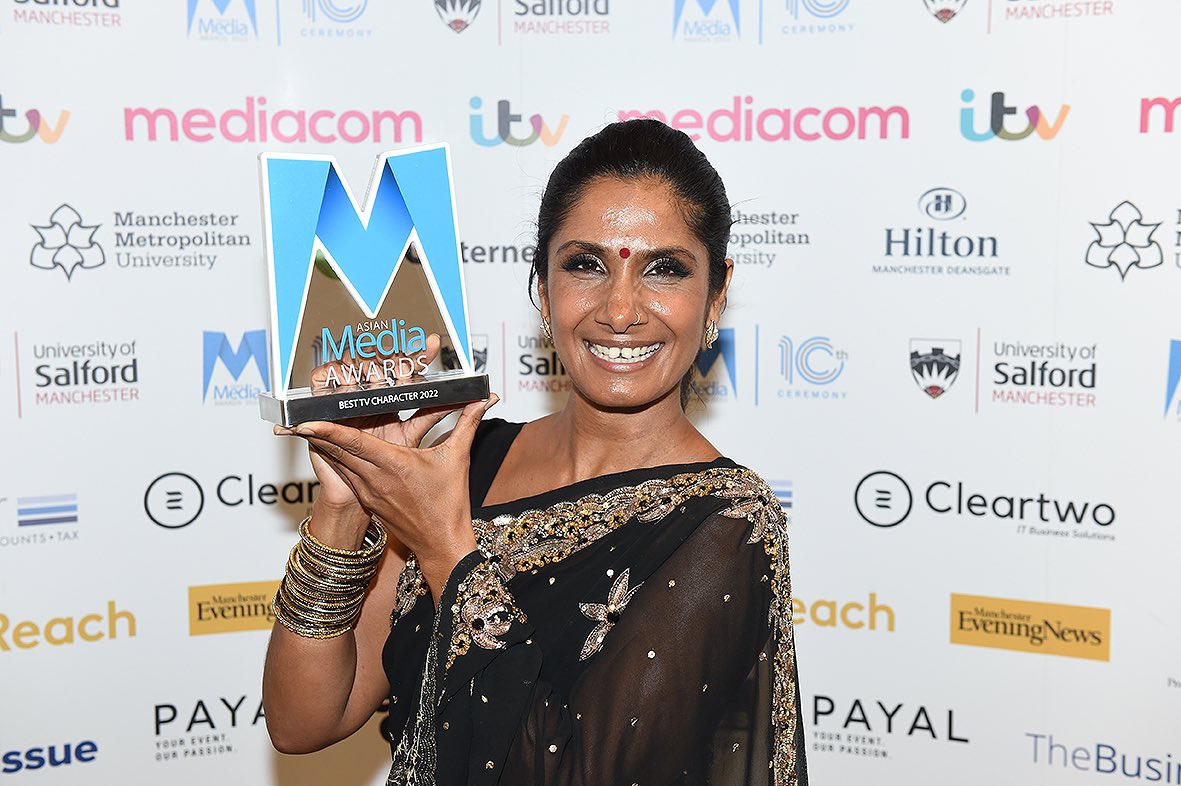 Our Best TV Character winner! ☺️ <a href="/BalvinderSopal/">💙</a> <a href="/bbceastenders/">BBC EastEnders</a> #AsianMediaAwards