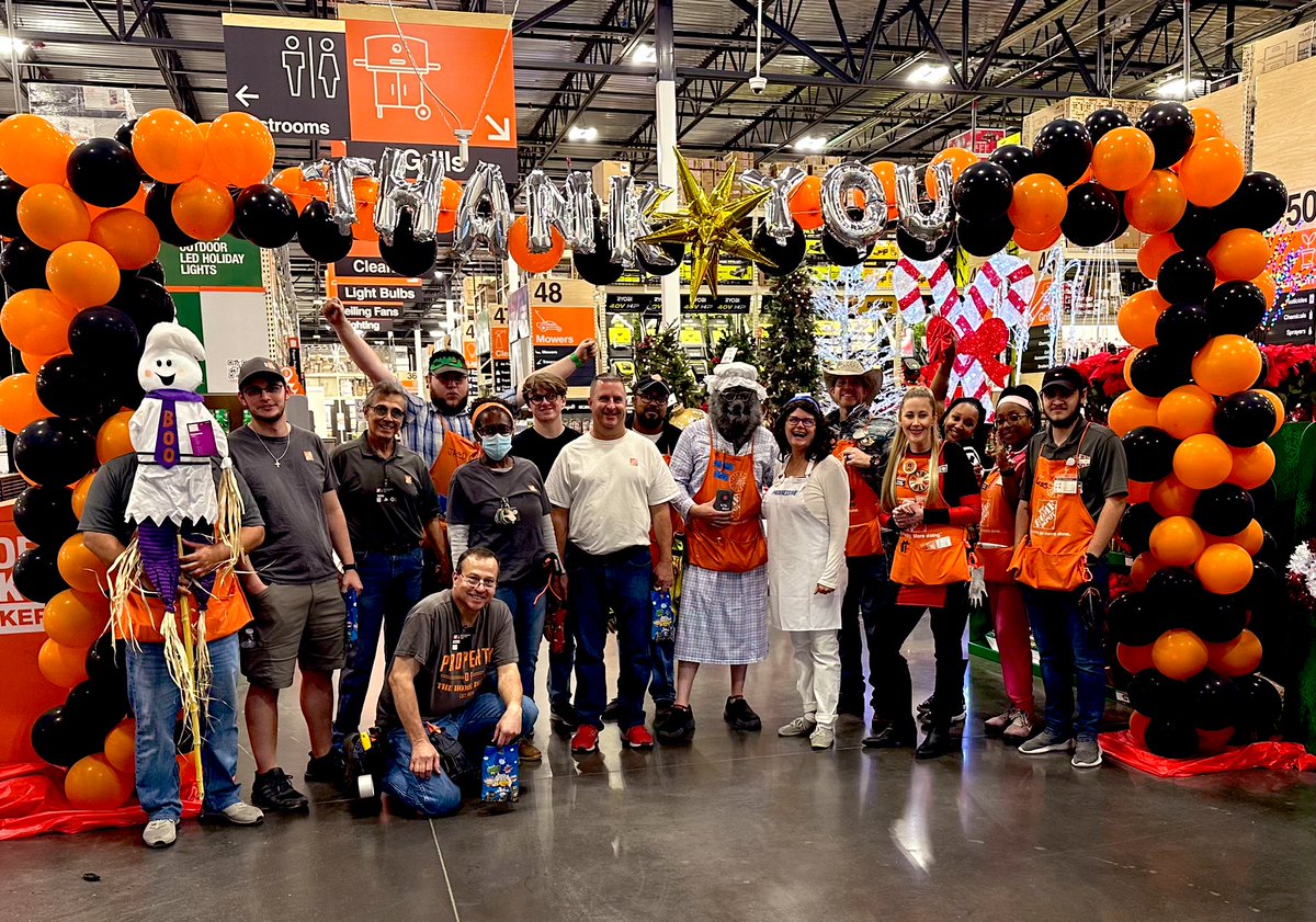shouseadrienne's tweet photo. Celebrating 1️⃣ year of prospering at THD 6106 🍊 with the squad. We truly assembled the 🦸🏾‍♂️ Avengers 🦸🏼‍♀️ to pull this off &amp; I couldn’t ask for a better 🧡team. Thank 🙏🏼 You to all that made our 🏆 success possible. #SWBEST #built2Prosper🔨 https://t.co/6PZjbc8gEX