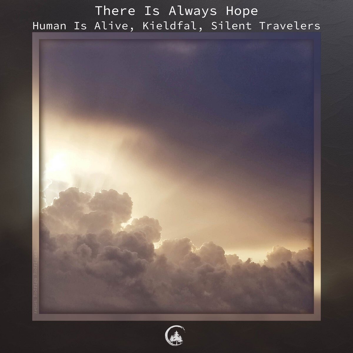 My new multi-collaboration EP “There Is Always Hope” with @kieldfal and Silent Travelers is out now on <a href="/ValleyVRecords/">VVR</a> !⛅️
Including beautiful reworks from <a href="/uoambient/">Unknown Observer</a> and Hatsü! ✨
Listen: 
fanlink.to/There_Is_Alway…

#ambient #drone #soundscapes