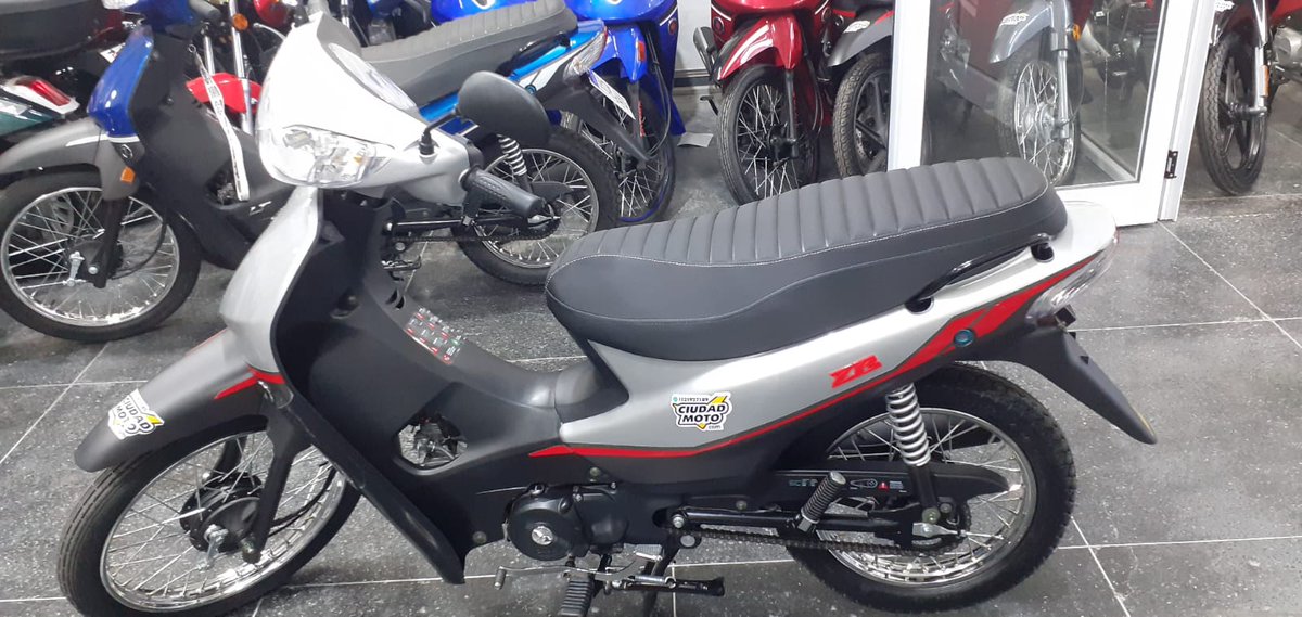 conarcoop's tweet photo. ⚡Lxs compañerx de #pashuca, cooperativa asociada a @fetracoopfeder1 adquirieron una nueva moto con el objetivo de utilizarla para delivery.🛵
Más info https://t.co/xU7lwzENmV https://t.co/lDf8KxBdo5