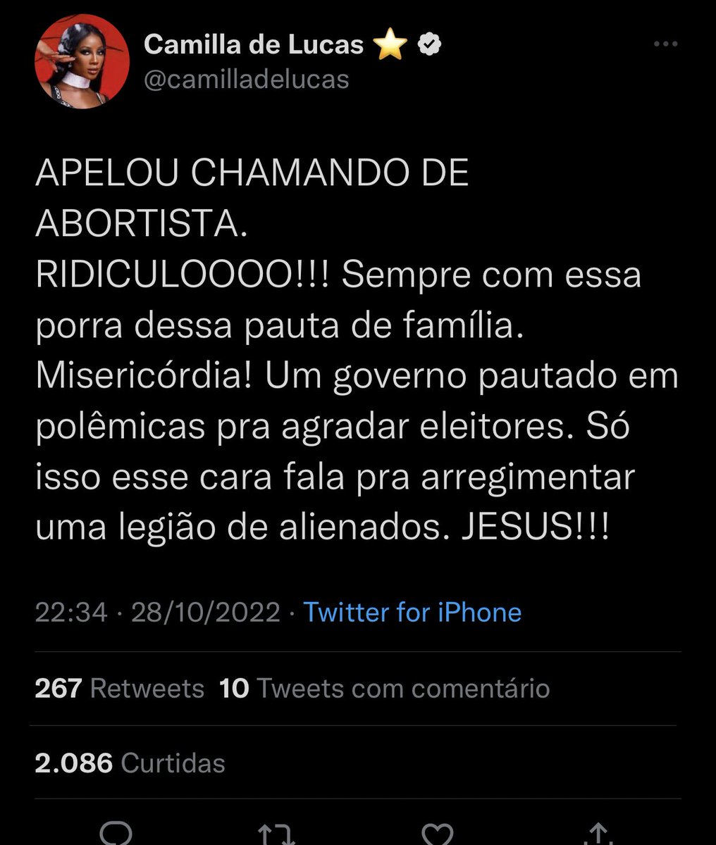 raycomentaxx's tweet photo. @camilladelucas Apagou mais o print e eterno, quer apoiar sem problemas todos nós temos o direito de escolha, mais assuma que ele falou, tem vídeos dele defendendo sim, assuma que o apoia mesmo assim, afinal prosposta para a família estão ultrapassará mesmo né 🤷🏻‍♀️ https://t.co/WSsGDSw3si