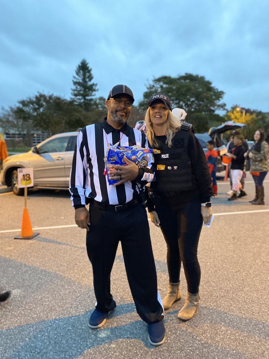 Tara Kirsch tweet media