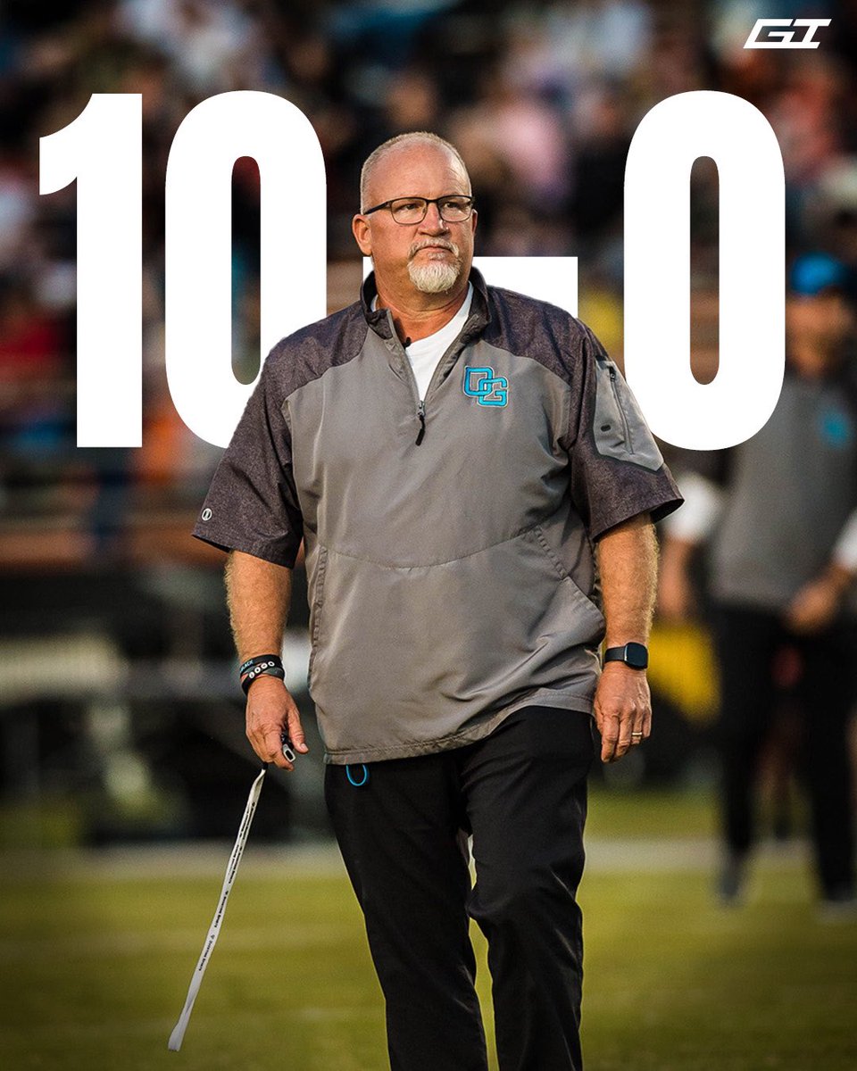 For the first time in school history, @OakGroveGrizzFB goes UNDEFEATED for the regular season🏆 The Grizzlies are also your 2022 3A Mid Piedmont Conference Champions🙌