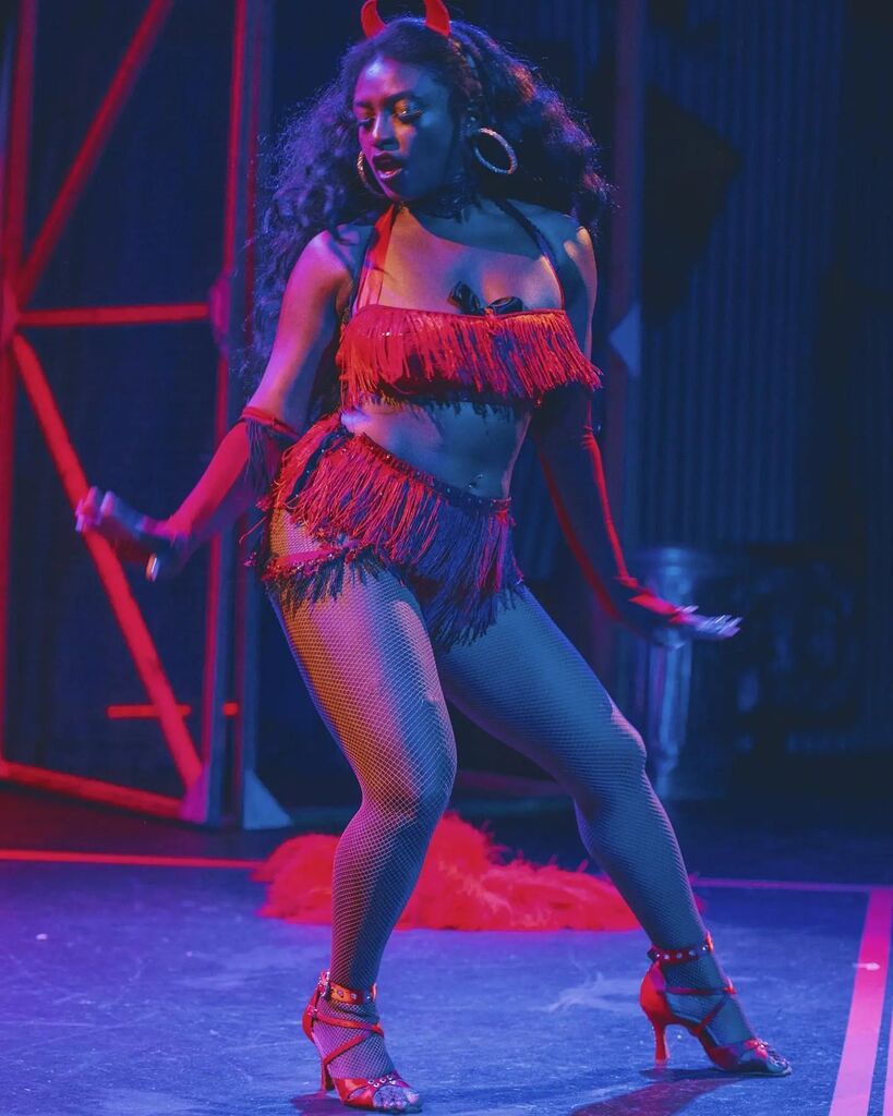CPinups's tweet photo. Happy Spooky Season featuring @bebe.bardeaux
#HappyHalloween, everyone! I’m really a sweet lil angel but sometimes it’s fun to pretend 🥰
📸: @stereo.vision.photo @astropopevents
.
.
.
.
#burlesque #angel #lildevil #shakedancer #dance #dcburlesque #bo… https://t.co/V6XexCAVAJ https://t.co/7OORGKuxYz