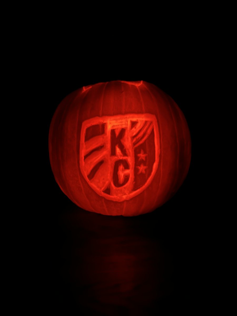 krhowe tweet picture
