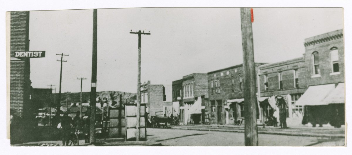 Photographic print of the Greenwood district in Tulsa, Oklahoma, before 1921 #museumarchive #openaccess nmaahc.si.edu/object/nmaahc_…