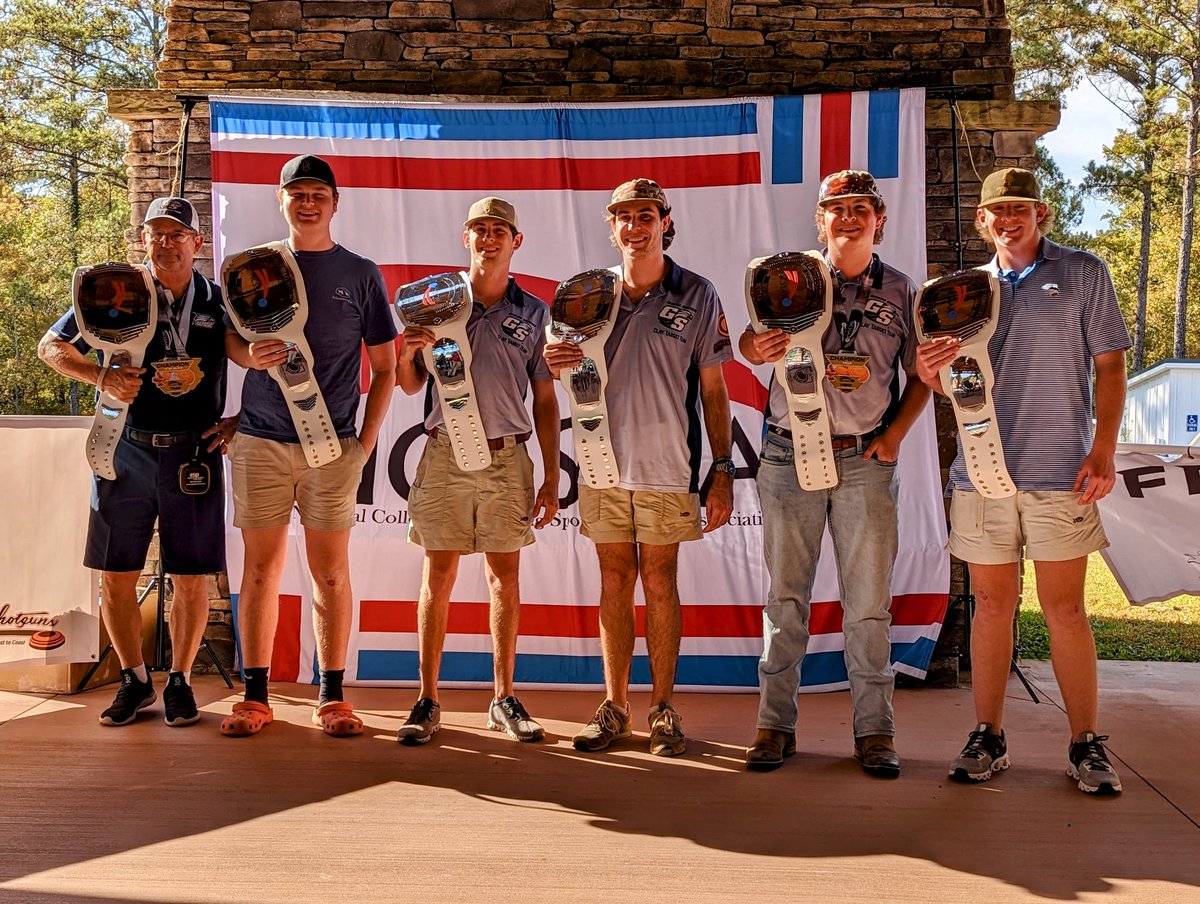 WingClayNation's tweet image. Truly excited for the Georgia Southern Clay Target Team on their recent win at the NCSSAA Fall Regional shoot at the Palmetto Shooting Complex in SC.  10 college teams... 150 or so shooters.  Great start to the '22-23 season.  Well shot Eagles.  GATA!