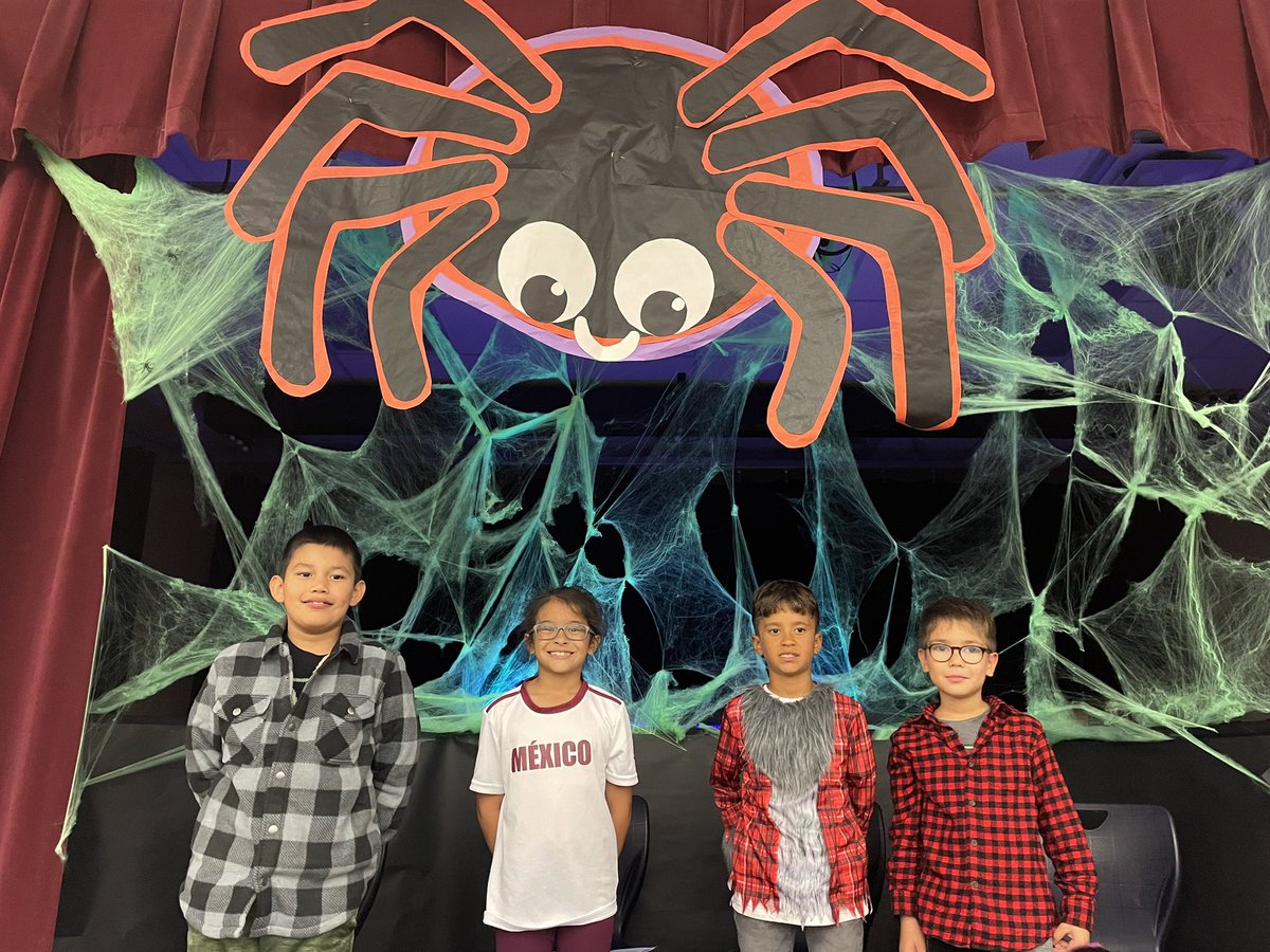 judy_alderete's tweet photo. Our @BeaverMST_Stars second graders did an AMAZING and SPOOKY music program this evening!  🎃 👻 Thank you to our incredible Specials Team (Mr. Gonzales,  @dknambo, and @Coach_NPerez) for working so hard with the kiddos. Everyone did an awesome job! @GISDArts https://t.co/XVo1MzKkkw