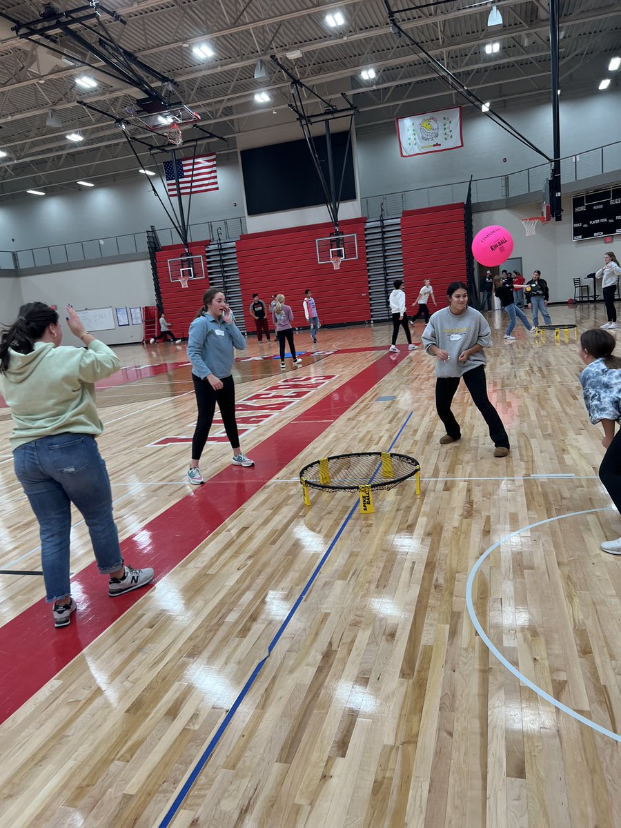 OmangJosh's tweet photo. One of the most amazing things that happens here at our school and makes me so proud of our students and staff is the Sidekicks Inclusion Club! I love this place! @DlhsUnified @DLPublicSchools #LAKERPR1DE ⛵️ https://t.co/hvDOOd5bst