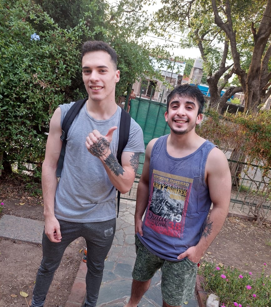 Buenardoo el mas pijudo del cs y apex ! https://t.co/1BizmLJJQ8