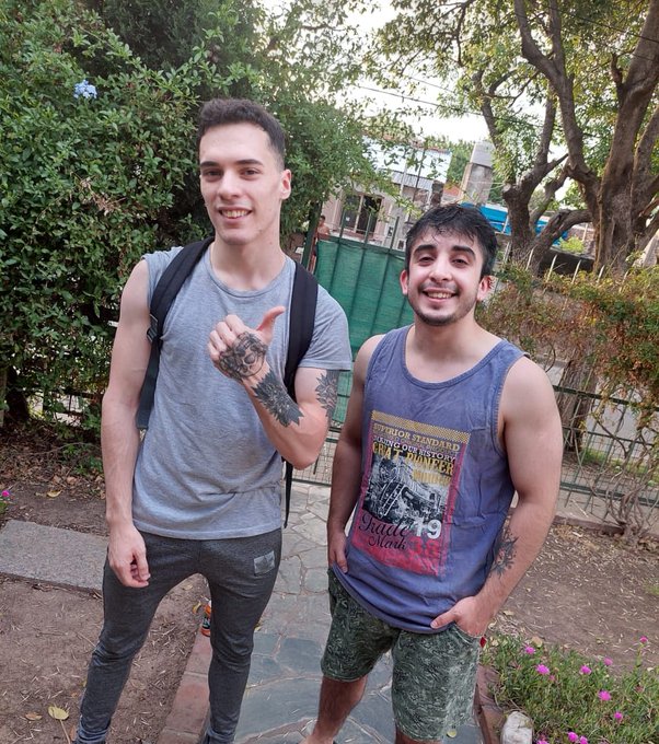 Buenardoo el mas pijudo del cs y apex ! https://t.co/1BizmLJJQ8<a href="/tag/argentina"class="tags"><span>#argentina</span></a><a href="/tag/saqueos"class="tags"><span>#saqueos</span></a>