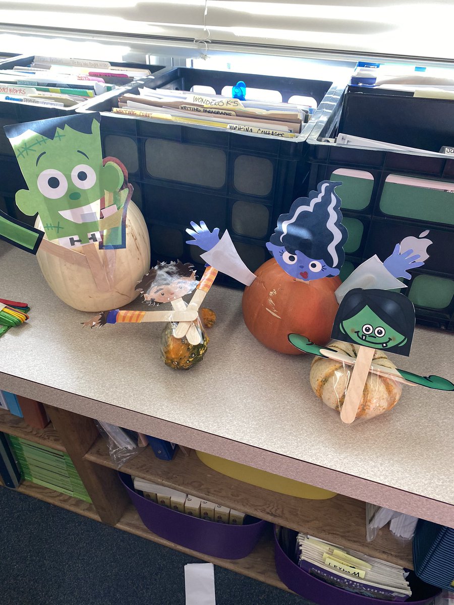 PrassPaxson's tweet photo. It was monster mayhem in Mrs. Gouge’s class today! Collaboration and cooperation skills were in action. Students experiment to determine if their chairs would hold their Monsters? 🎃@KetteringSchls #EngagedCollaborators https://t.co/Ionu6W8hwF