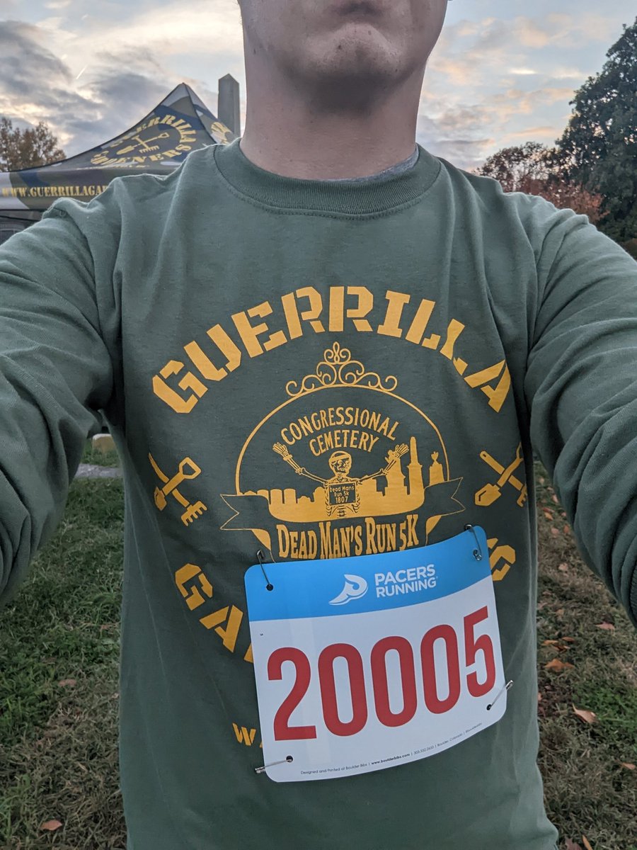EdwardRyder's tweet photo. Ready for the Dead Man's Run 5K with team @GuerrillasDC!! https://t.co/G6awI82WpK