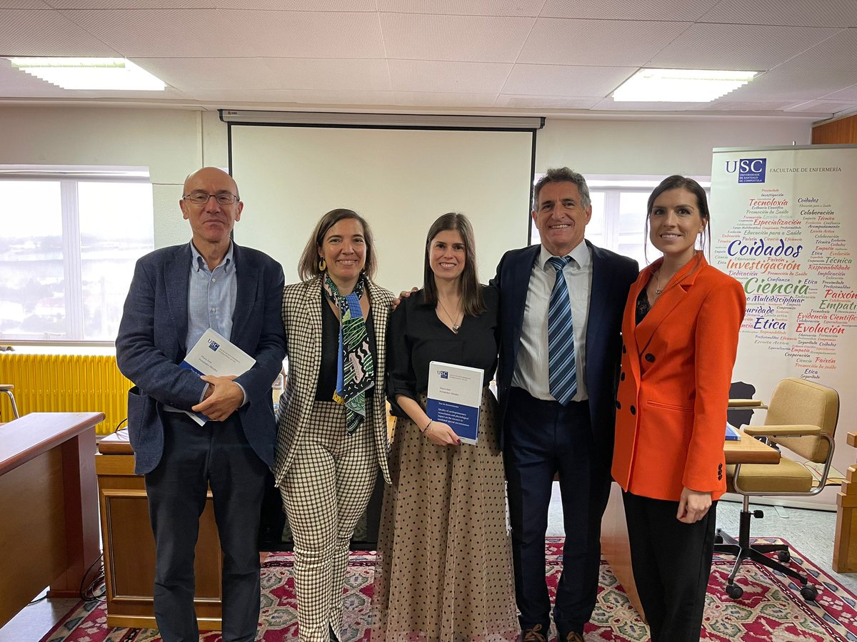 SICRUS_research's tweet image. Enhorabuena a la #PhD María @mery_fdez 👏👏 !! 
Grandiosa defensa de tesis doctoral y grandioso aporte a la ciencia.
Fisiología #RCP en altitud, en calor y con EPI