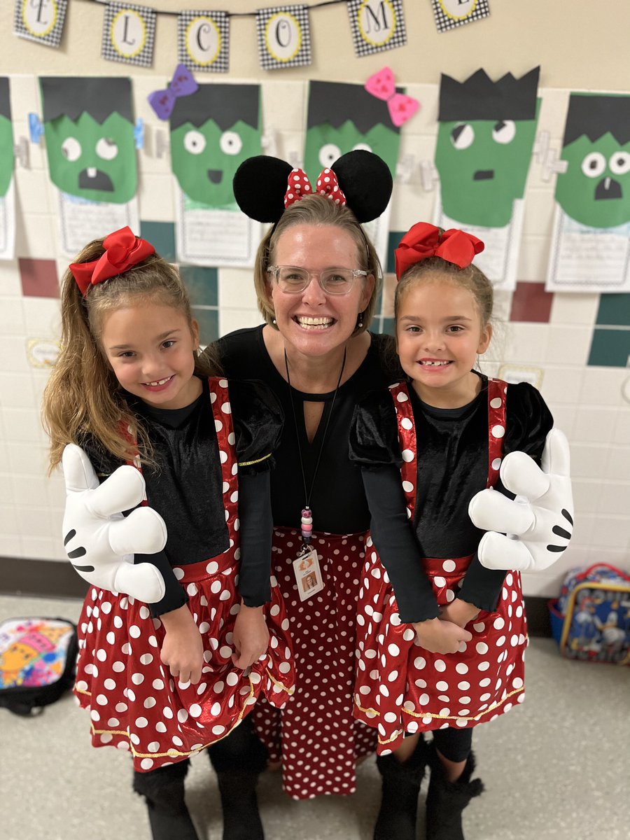 HESHippos's tweet photo. Character Dress Up Day for Red Ribbon Week https://t.co/FJBOr2Rz4F