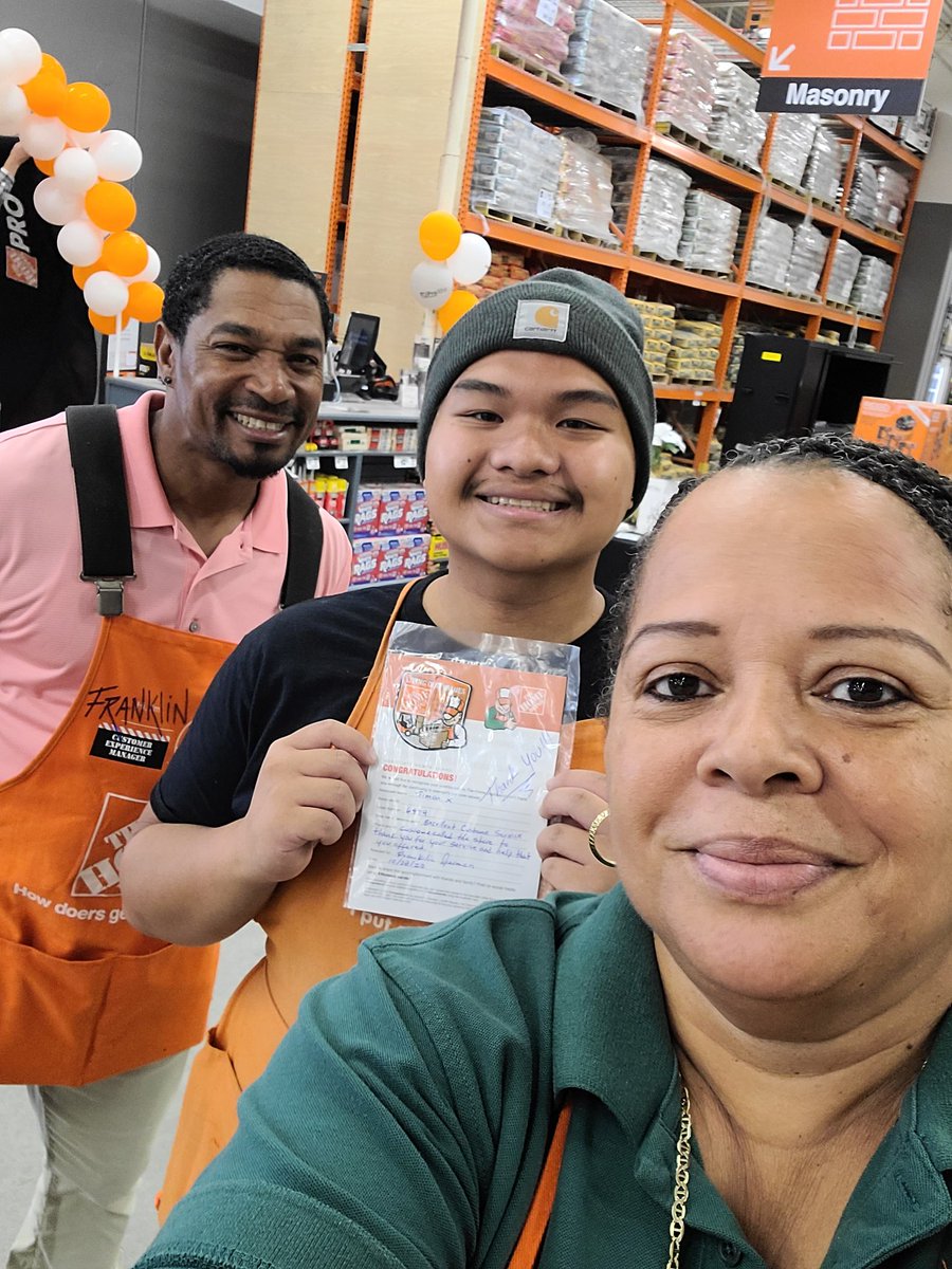 Awesome job Simon on receiving great customer feedback on being helpful and friendly without being asked. Go 'GET' em... <a href="/BrentNorwood2/">Brent Norwood</a> <a href="/SharptonDavid/">David Sharpton</a> <a href="/ChipElbers/">Chip Elbers CXM 6979 Winder, GA 👨‍👨‍👧‍👦⚾️🍊</a> <a href="/KathrynEpps3/">Kate epps</a>
