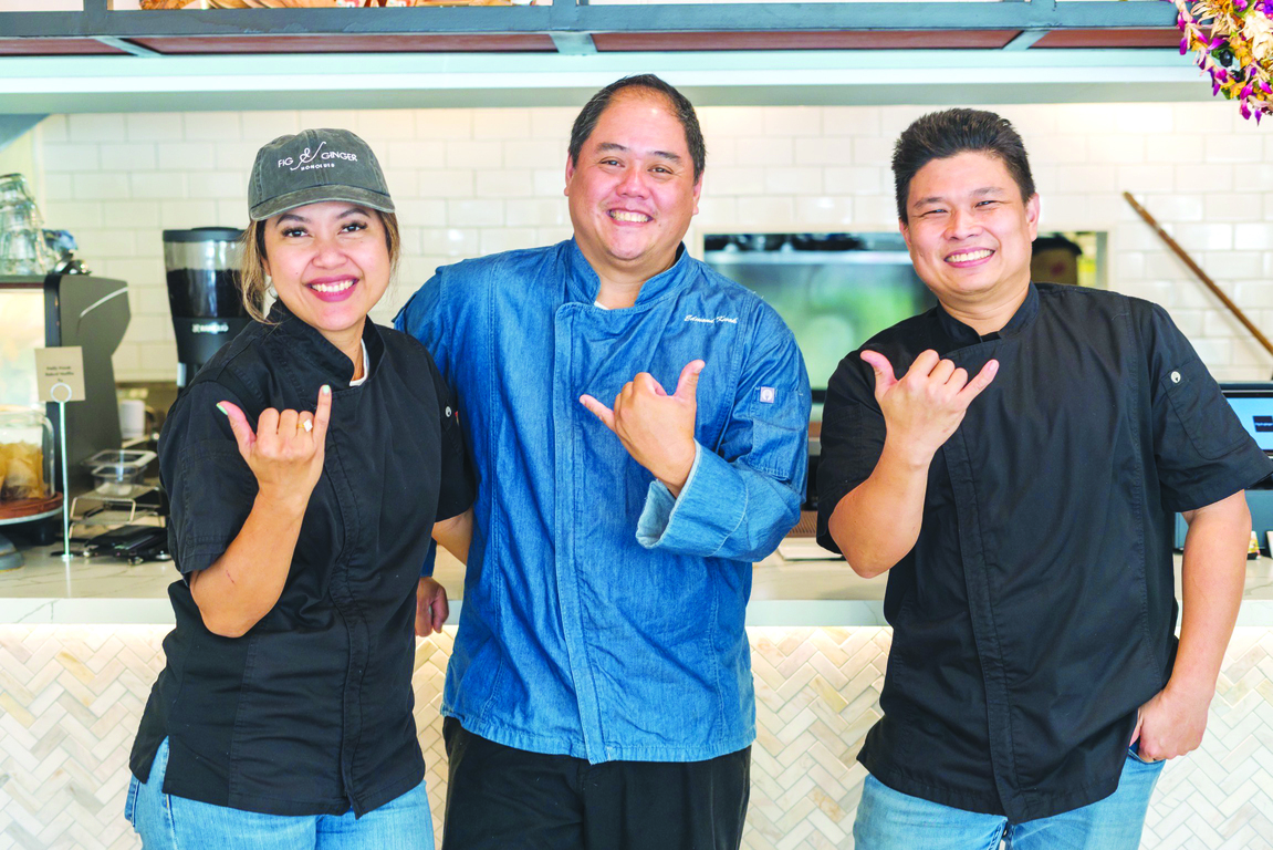 MidWeekHawaii's tweet photo. Fig & Ginger Honolulu is owned and operated by (from left) Yim Kwok, her husband Edmond, and chef Palm Amatawet. Read more about the biz on page 8 of our 10/26 issue.
#midweekhawaii #hawaii #figandginger https://t.co/Kd2uN1MAWK