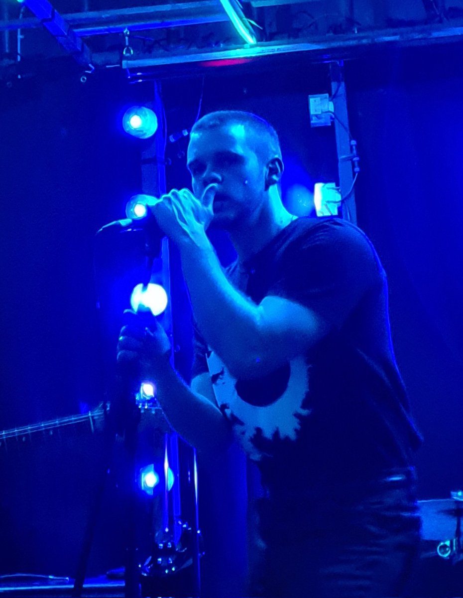 Pleasure to watch <a href="/sheafsband/">SHEAFS</a> #kazimierstockroom, tonight for the first time,definitely won't be the last. check out their excellent debut album #ahappymedium