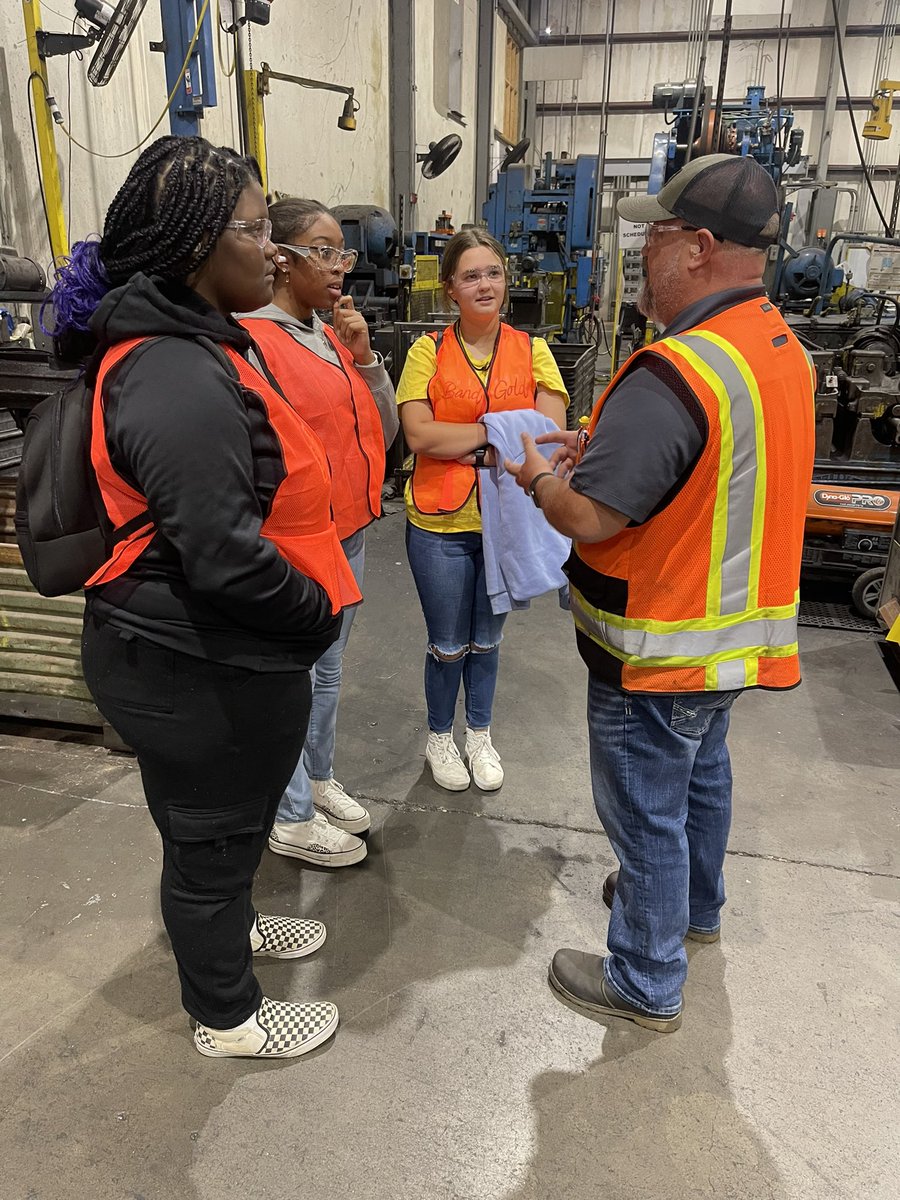 Manufacturing day was a hit! In fact, it was a 100mph-2x4-hammering-a-door hit!! Thank you Gibson county industries and workforce for giving our kids one heck of an awesome day! <a href="/KayleyTyner/">Kayley Coday</a> <a href="/DiChiaraBen/">Ben Di'Chiara</a> <a href="/IHS_GibcoTN/">Innovative School Model-GCSSD</a>