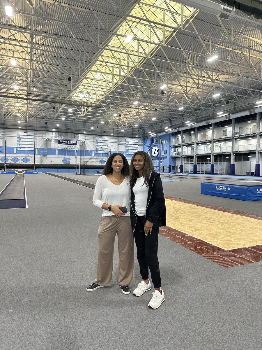 Amazing third official visit at UNC, thank you for having us! <a href="/UNCTrack_Field/">UNC Track & Field • XC</a>  <a href="/CoachEskind_UNC/">UNC_CoachEskind</a>