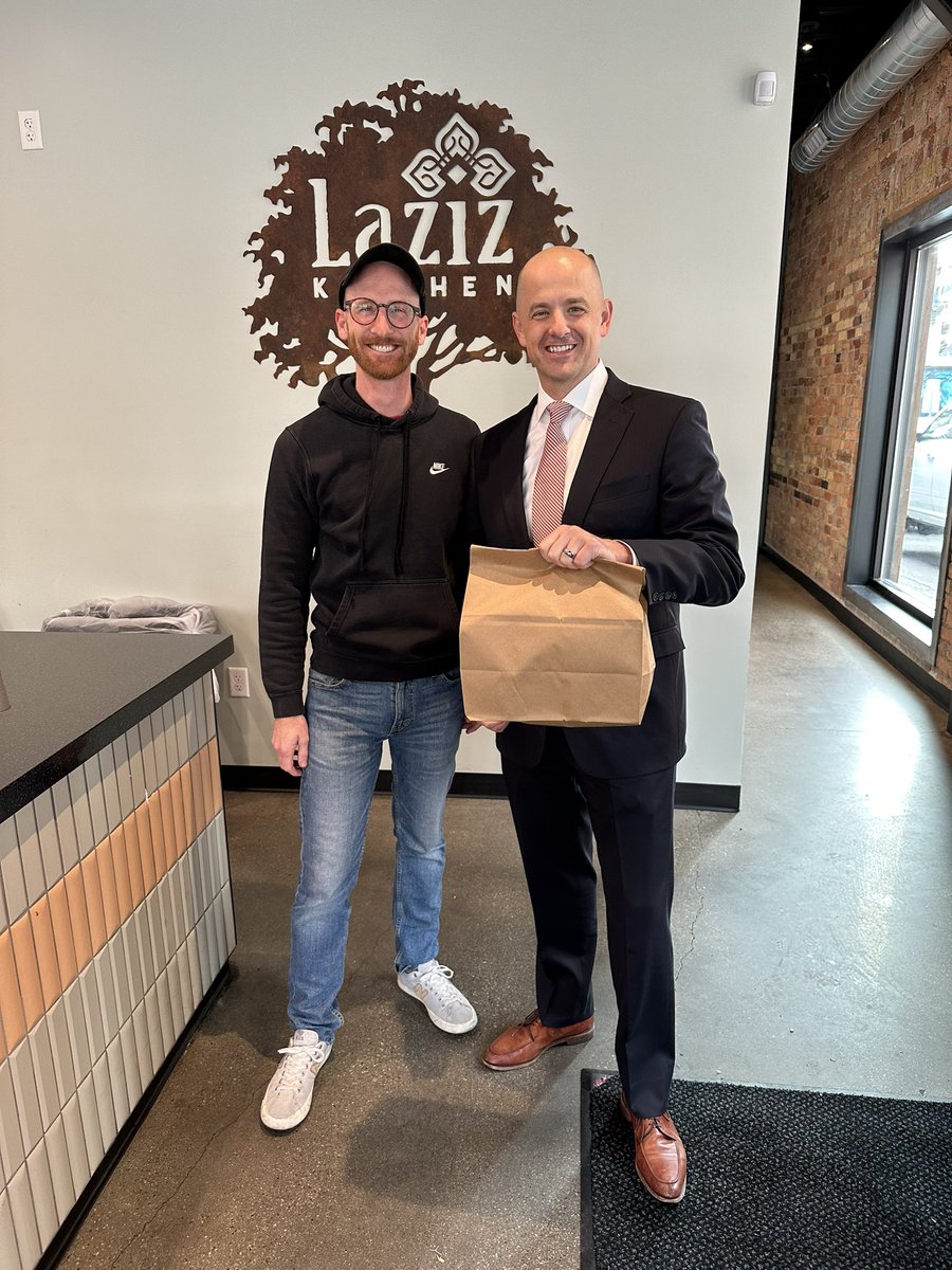 derekkitchen's tweet photo. Some candidates support local business (@EvanMcMullin) others conspire to overthrow democracy (@ Mike Lee). Who ya voting for?? 🗳️ #vote https://t.co/ojRNFhmSuA