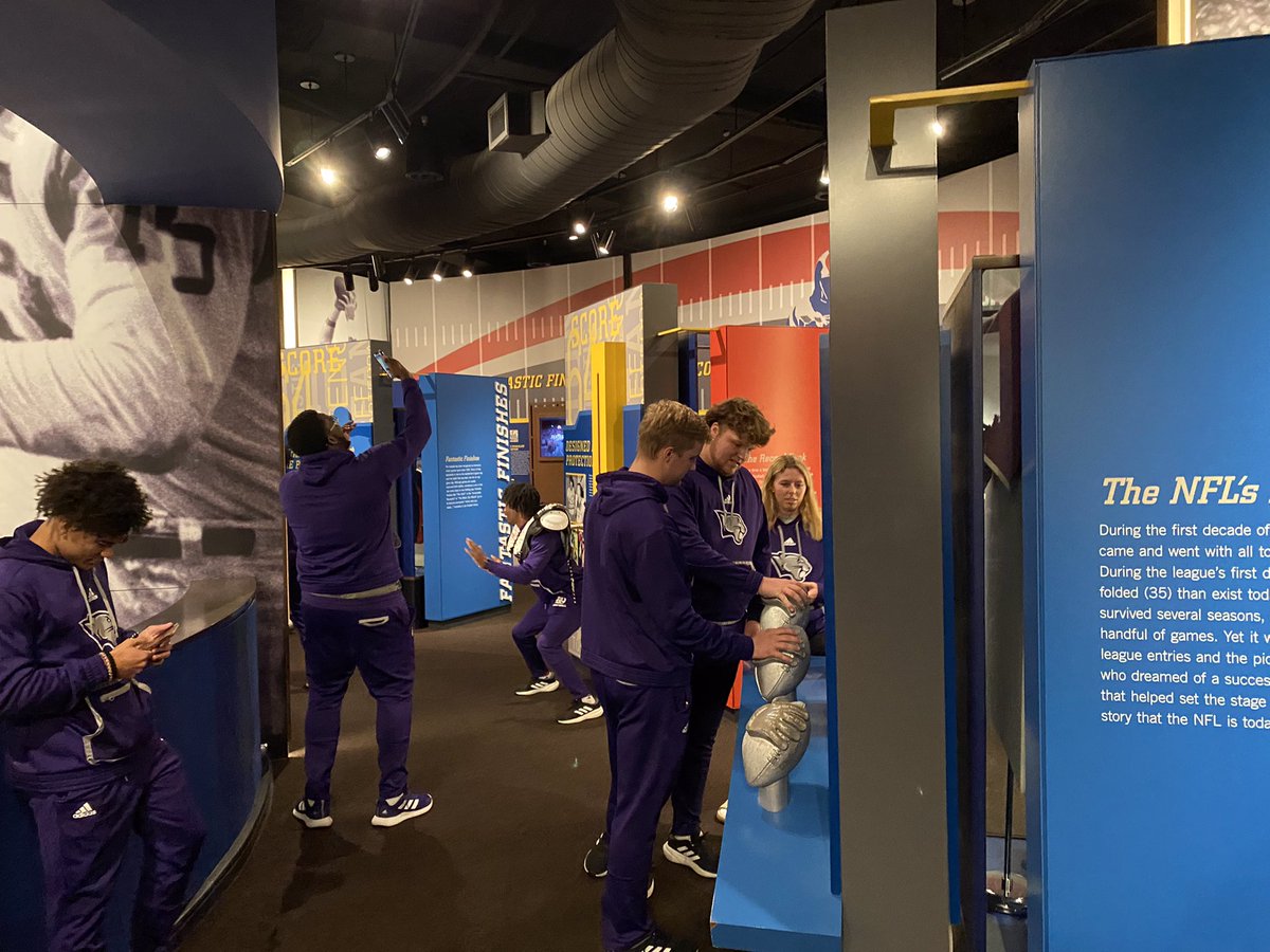 Kentucky Wesleyan Football tweet media