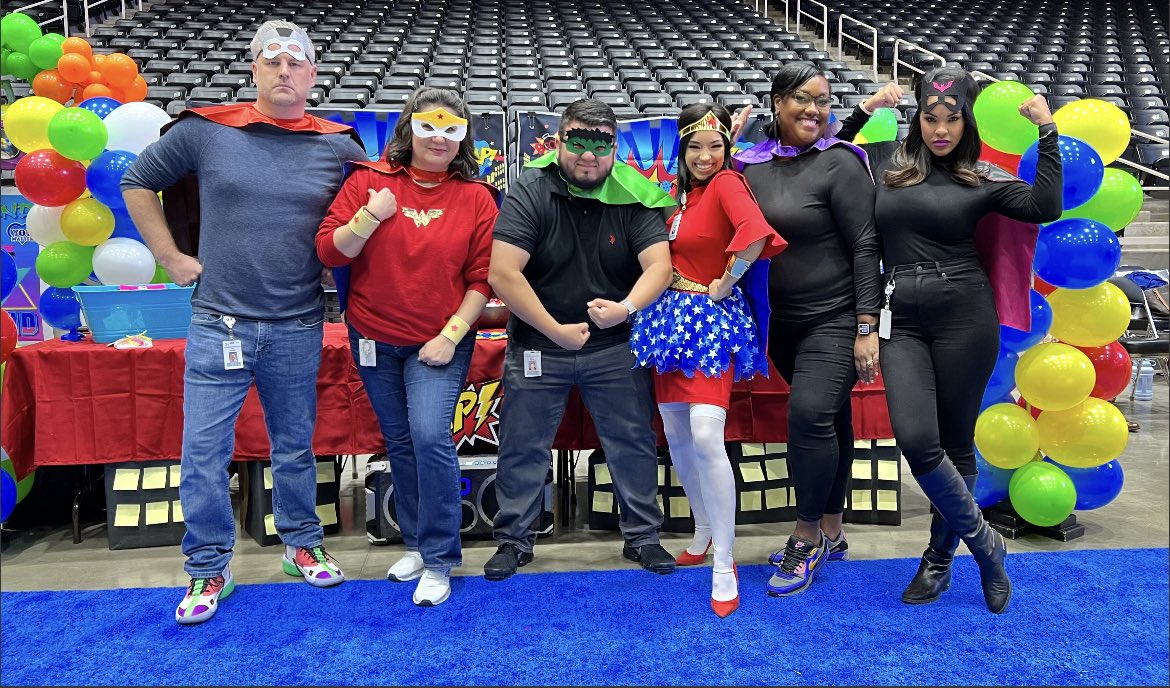 sherese_nix's tweet photo. It was a great day celebrating our principals during our annual trunk or treat! Not all super hero's wear capes! #TheGISDEffect #BeTheLight #Halloween #TrunkorTreat https://t.co/H8xgqLwMZD