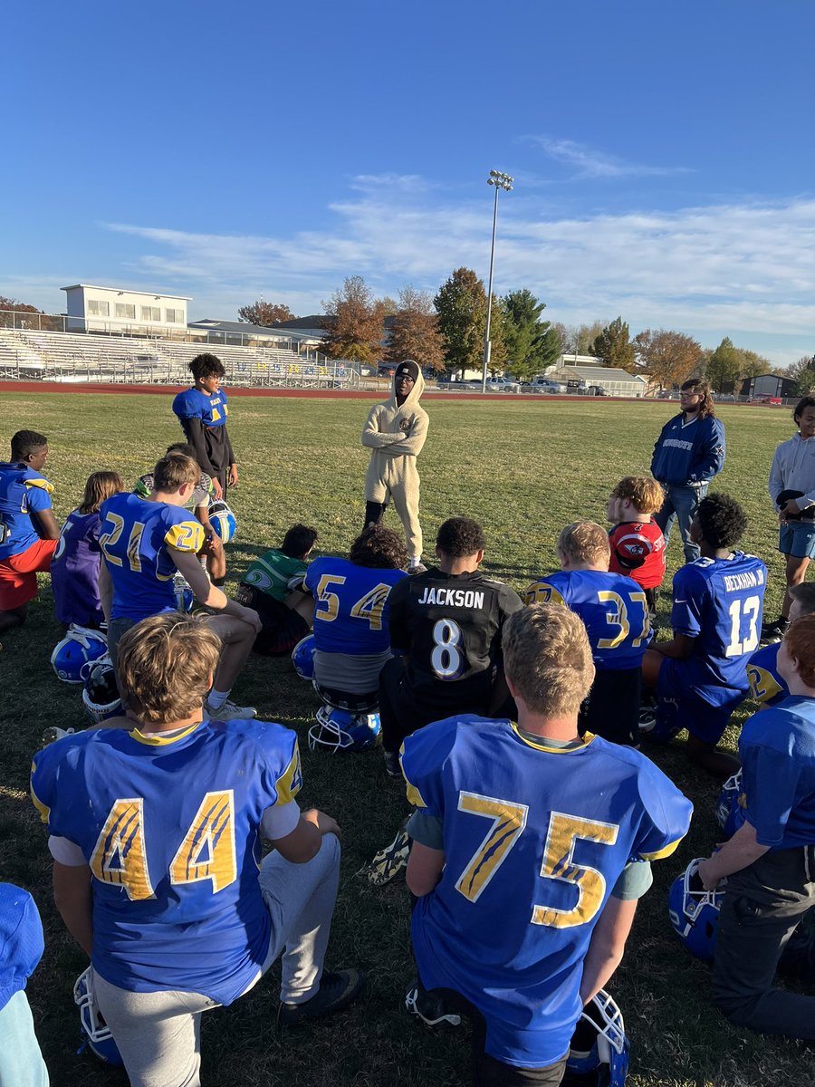 Wright City Football (@wrightcityfb) on Twitter photo Round two of Senior Speeches was awesome on this Fun Jersey Friday. We appreciate <a href="/DemetriceLenoir/">Demetrice Lenoir</a>, <a href="/Jeremia41220726/">Jeremiah Davis</a>, <a href="/KHorneker/">Kyle Horneker</a> and Isaiah for sharing! #RISE #WrightWay Round two of Senior Speeches was awesome on this Fun Jersey Friday. We appreciate <a href="/DemetriceLenoir/">Demetrice Lenoir</a>, <a href="/Jeremia41220726/">Jeremiah Davis</a>, <a href="/KHorneker/">Kyle Horneker</a> and Isaiah for sharing! #RISE #WrightWay