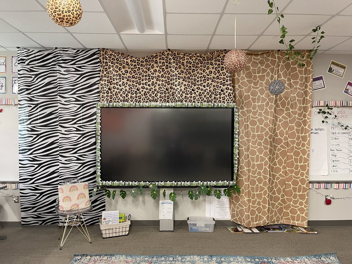 jessrbarr's tweet photo. Room transformations in 2nd grade to really step it up with our research! #Trailblazers @PISDBryantElem https://t.co/G5BZxasrPF