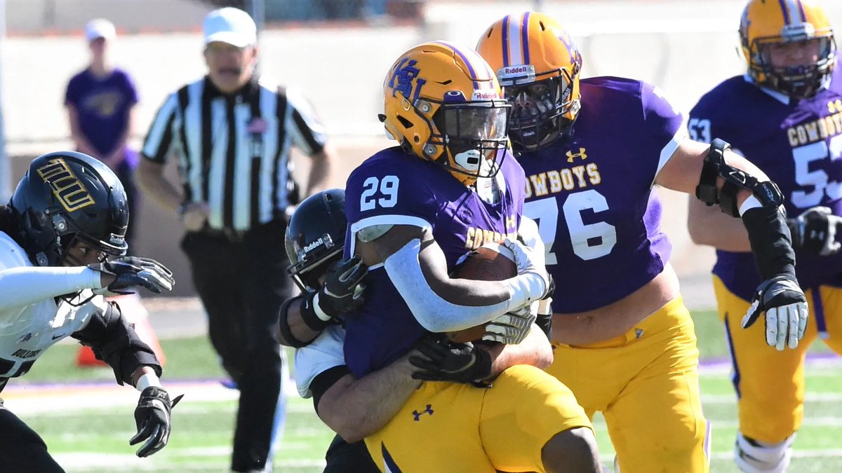 BrysonBlackmor3's tweet photo. #Agtg Blessed to receive an offer from Hardin-Simmons university @coachnovakov @CoachRoe__ @BSublet @ParishFootball @RecruitParish @coachgalusha https://t.co/fsX3OlYvJB