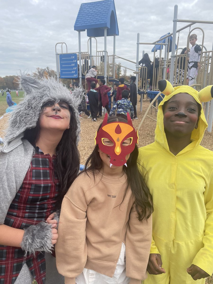 Alisa Kinney tweet media