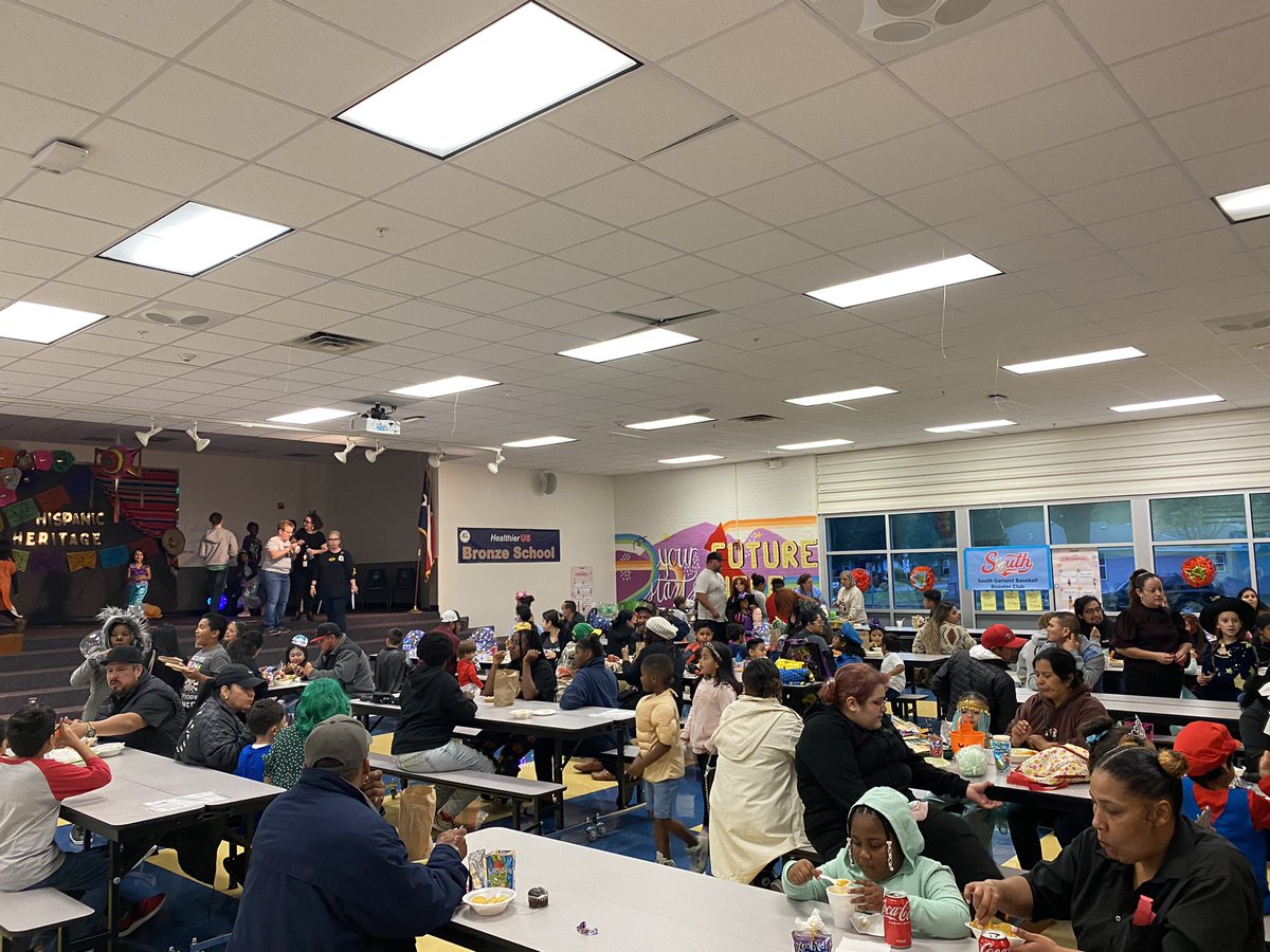 Natali Legeros tweet media