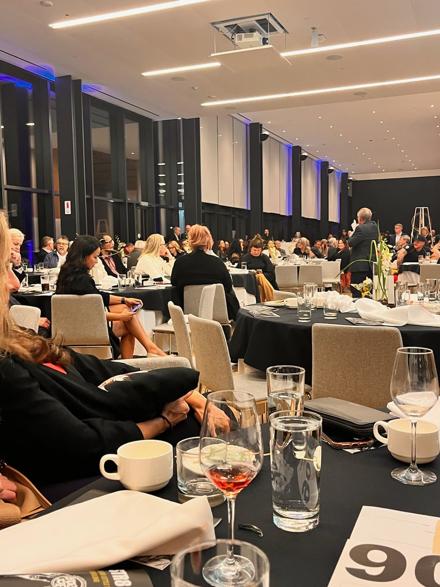 STR8UPsaskatoon's tweet photo. Big Thank You!  to everyone who came out to our first ever STR8 UP Art For Change Fundraiser last night. Amazing evening at the Remai with great food, powerful speakers and an amazing community of support. https://t.co/bn5WAyn9lr