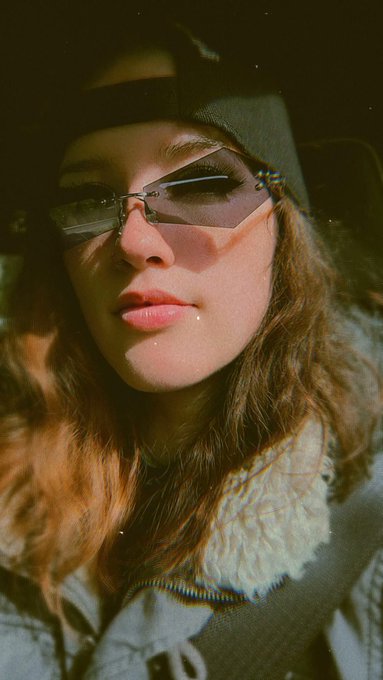 Travel sunglasses. https://t.co/oDXZ1vk7mG<a href="/tag/blackandwhite"class="tags"><span>#blackandwhite</span></a><a href="/tag/boudoir"class="tags"><span>#boudoir</span></a><a href="/tag/blackandwhitephotography"class="tags"><span>#blackandwhitephotography</span></a>