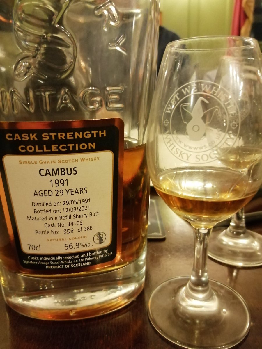 BertSmedley's tweet photo. #FridayNightDrams with @wetwewhistle (Midlands Premier Whisky Club)
Flange!🐢💥💥
#SupportLocal🐻 https://t.co/yQrGymj8ti