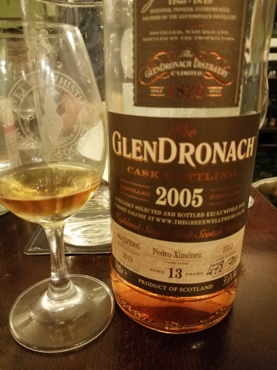 BertSmedley's tweet photo. #FridayNightDrams with @wetwewhistle (Midlands Premier Whisky Club)
Flange!🐢💥💥
#SupportLocal🐻 https://t.co/yQrGymj8ti