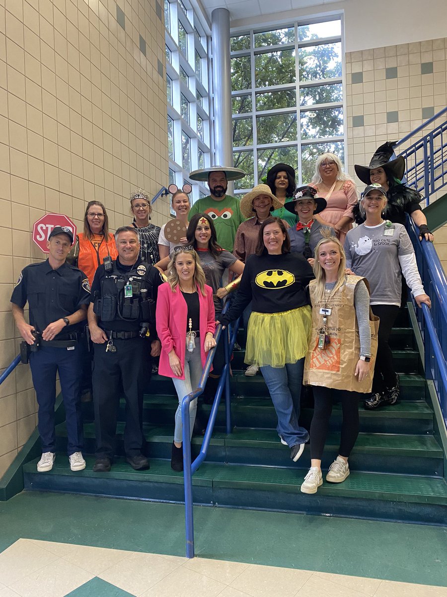 <a href="/EubanksDragons/">Eubanks Intermediate</a> staff dressed for Red Ribbon week! #DragonProud #EISWeGrow #InspireExcellence