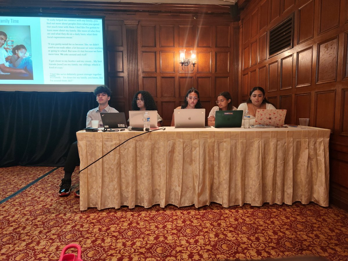 gotham_voices's tweet photo. Voices from the Heart of Gotham participated in the 56th annual Oral History Association (OHA) in Los Angeles.
#oha2022 #ohala #oralhistory https://t.co/2BFl42vEuc