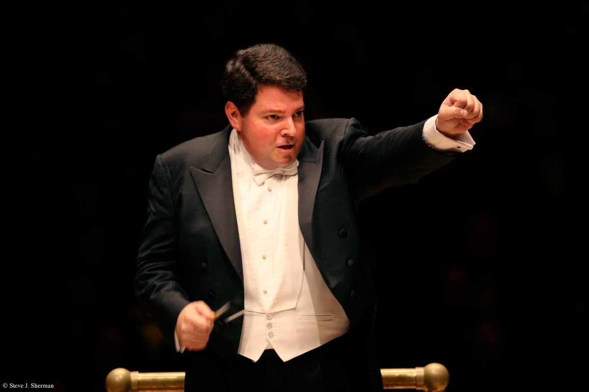 Andrew Litton will step in to conduct the Symphony for the upcoming Ravel & Debussy concert on Nov. 3, 5 & 6. The orchestra will also be performing Debussy's La mer in place of Ravel’s Piano Trio. For full details, visit: bit.ly/3DcohLP