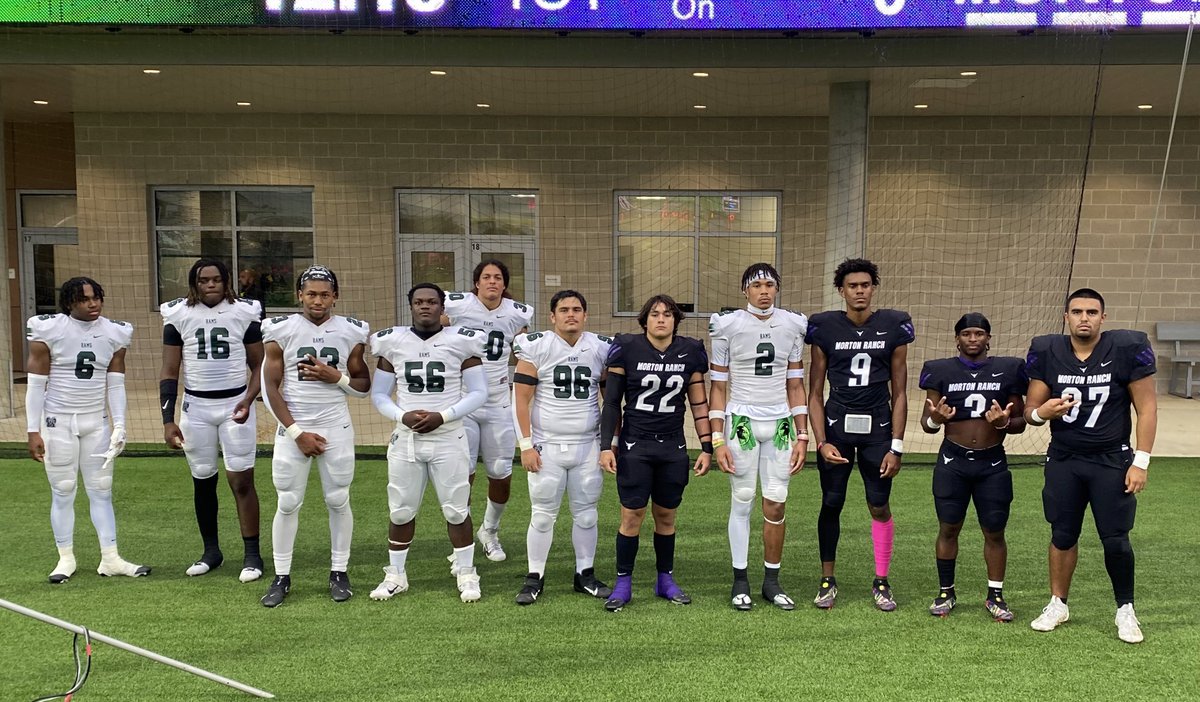 A very cool moment before the Morton Ranch vs Mayde Creek game tonight. After the coin flip, the captains asked for a group pic as many of them played little league football together. Competitors on the field and friends off the field. Good luck to both teams! @katyisd