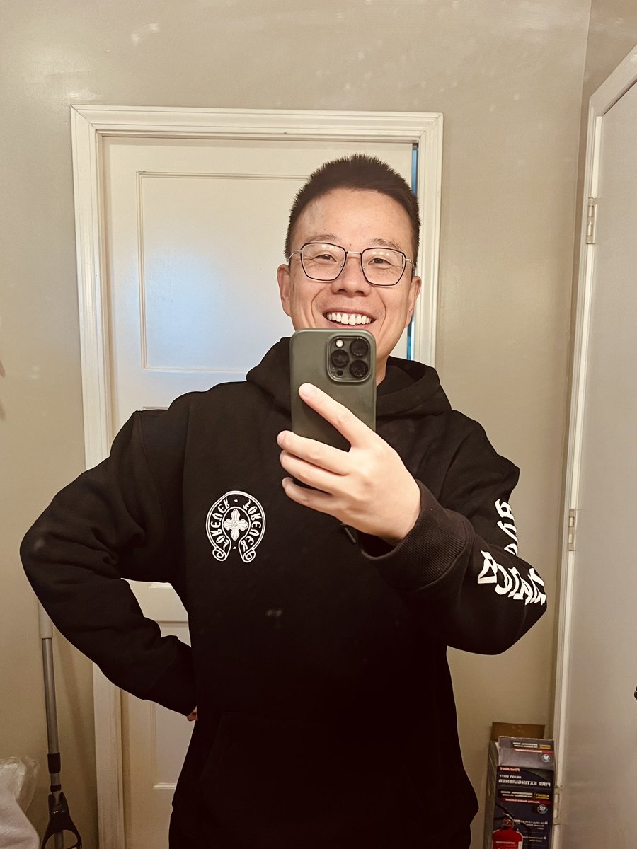 G/FASHION 让我看起来很帅啊！😄 这不仅仅是服装，这是我们灭共的图腾！