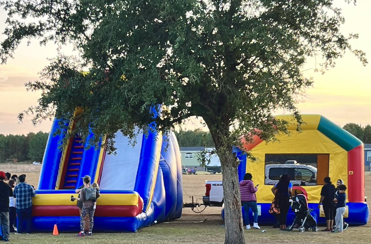 Northwest Elementary School (@nwetigers) on Twitter photo Fall Festival and STEM night at <a href="/NWETigers/">Northwest Elementary School</a> was a success! Our staff, students, and families came together as a community, and we had a blast! Thank you to everyone who made it out, and a special thanks to those who worked hard to make this happen! Fall Festival and STEM night at <a href="/NWETigers/">Northwest Elementary School</a> was a success! Our staff, students, and families came together as a community, and we had a blast! Thank you to everyone who made it out, and a special thanks to those who worked hard to make this happen!