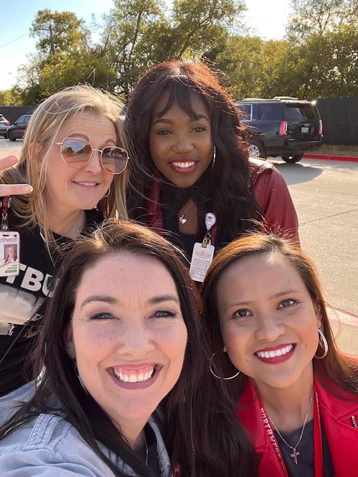PTranNHS's tweet photo. @MrsPerezELA and I had a great day learning from our incredible administrators yesterday! @jackson_carrie @ShanBoudreaux @JennRailsback @LearnedNotGiven @thornton_lamar @cbauter Mr. Parkman @NHSTexans #TexansAtWork #Flagship. #AdminIntern https://t.co/i9kSQX89Tc