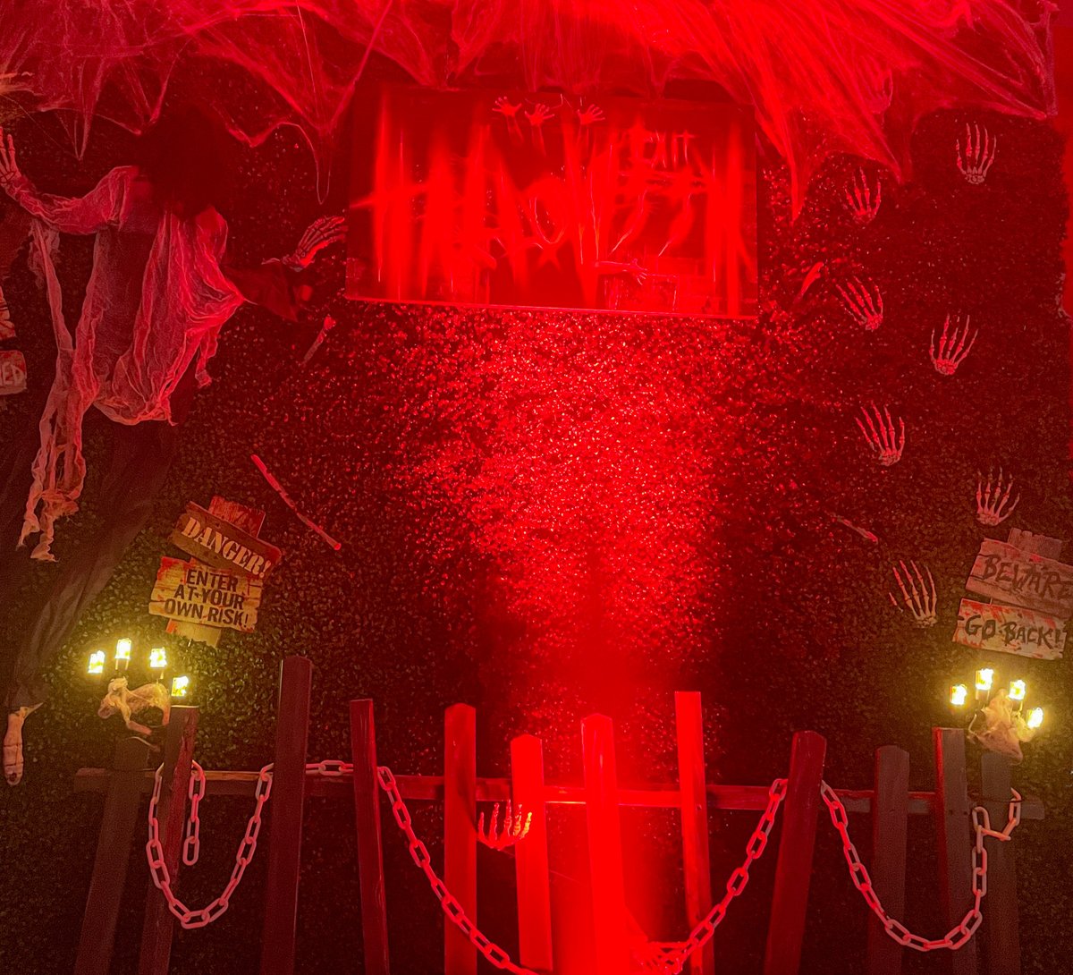 Exit33_TS's tweet photo. Something wicked comes for you this Halloween Weekend at #Exit33 👻🎃 https://t.co/vW55U70YhC