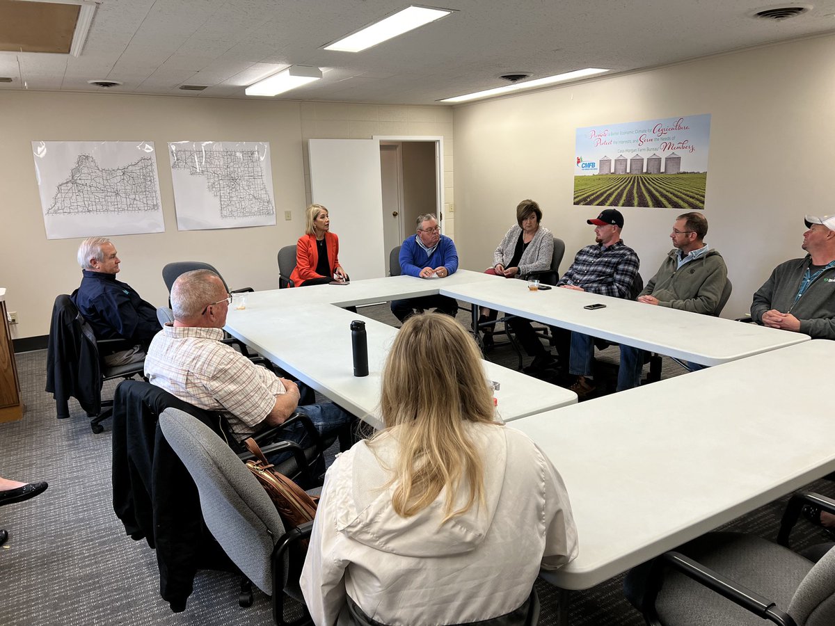 I had such a great time meeting with the Cass-Morgan Farm Bureau this week. I appreciated the chance to discuss the upcoming Farm Bill and to meet with fellow farmers here in Central Illinois.