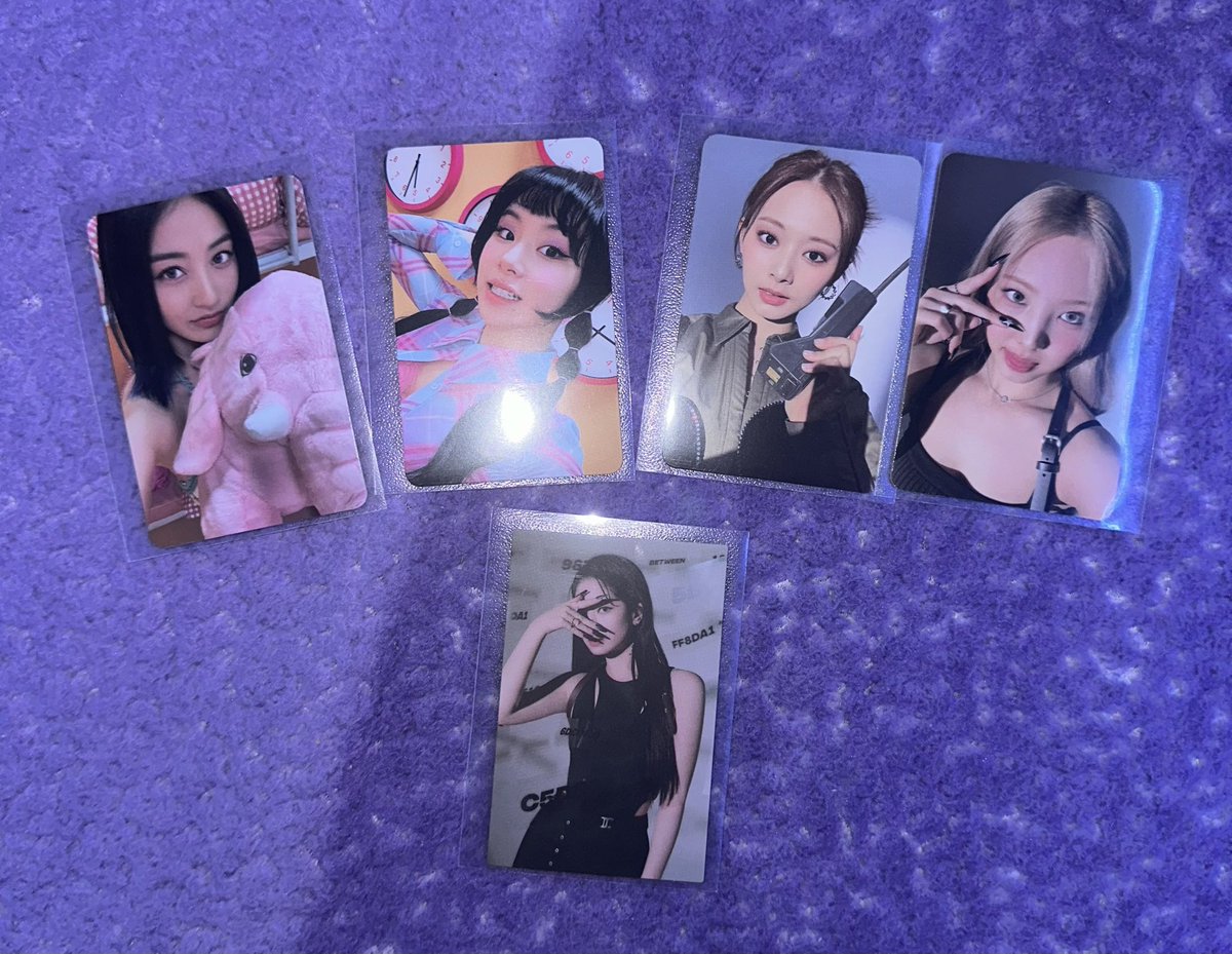 jeongyeonmaingf's tweet photo. Want to trade

Have: Jihyo, Chaeyoung, Tzuyu, Nayeon, and Dahyun message

Want: in pics (Jeongyeon and Sana) (would prefer to trade dahyun for sana message)
USA only
@TWICE_trades @twicetradeusa #TWICE 
DM if interested:) https://t.co/qvtjODEBLY